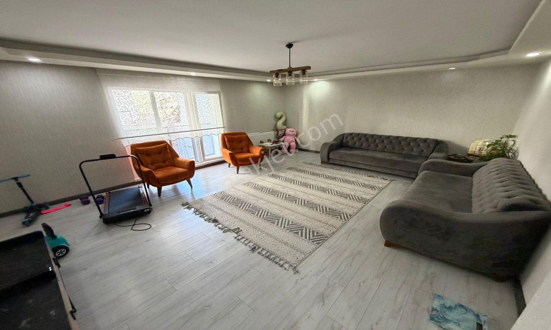 Bulvar'dan Karakaya'da Caddeye Yakın Geniş Masrafsız 3+1 Daire!! - Görsel 10