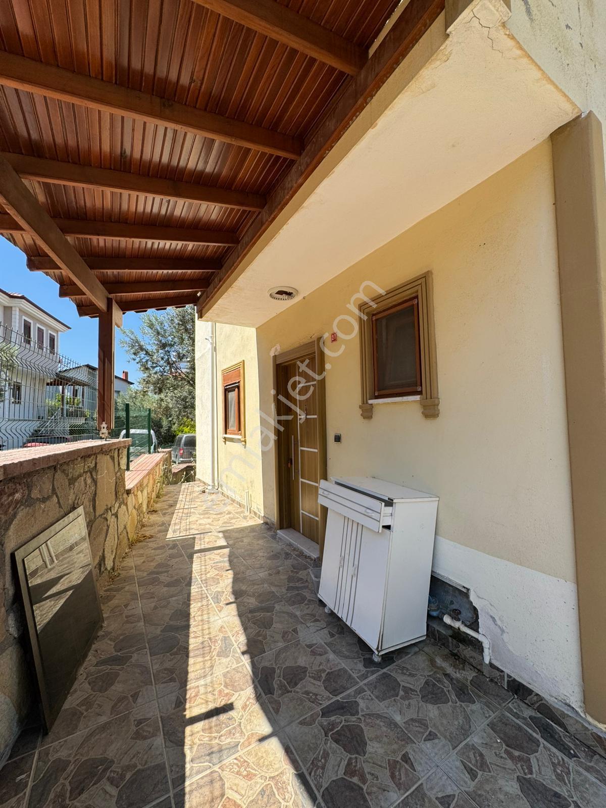 Ayvalık Aliçetinkaya Mahallesin'de 5+2 Satılık Villa - Görsel 4