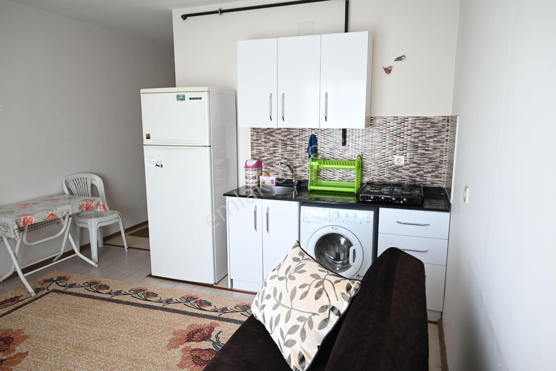Üstünkent'ten Çiftlikköy'de Kiralık 1+1 Full Eşyalı Ferah Daire - Görsel 3