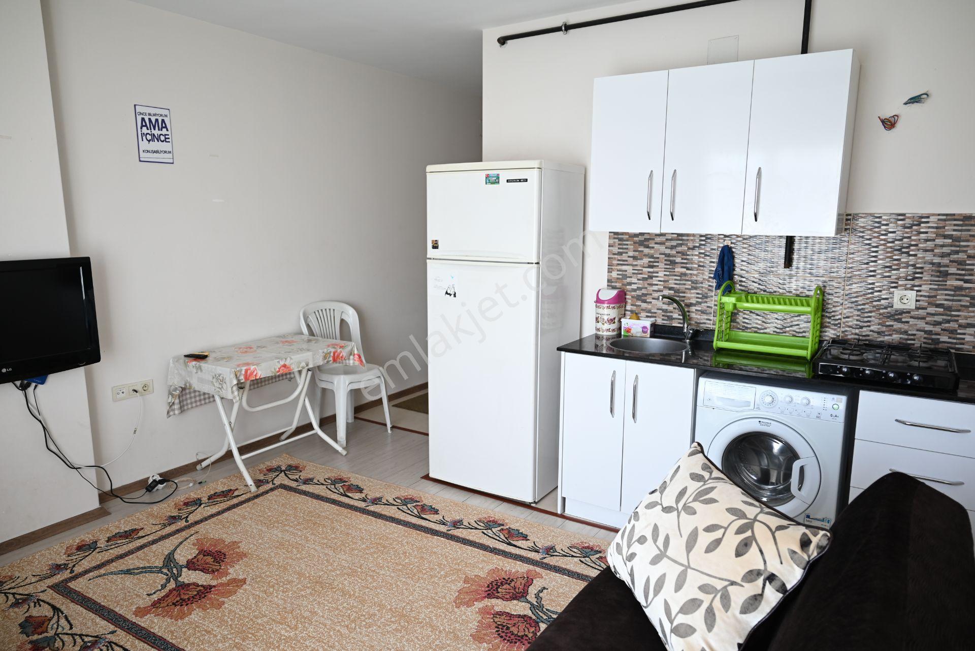 Üstünkent'ten Çiftlikköy'de Kiralık 1+1 Full Eşyalı Ferah Daire