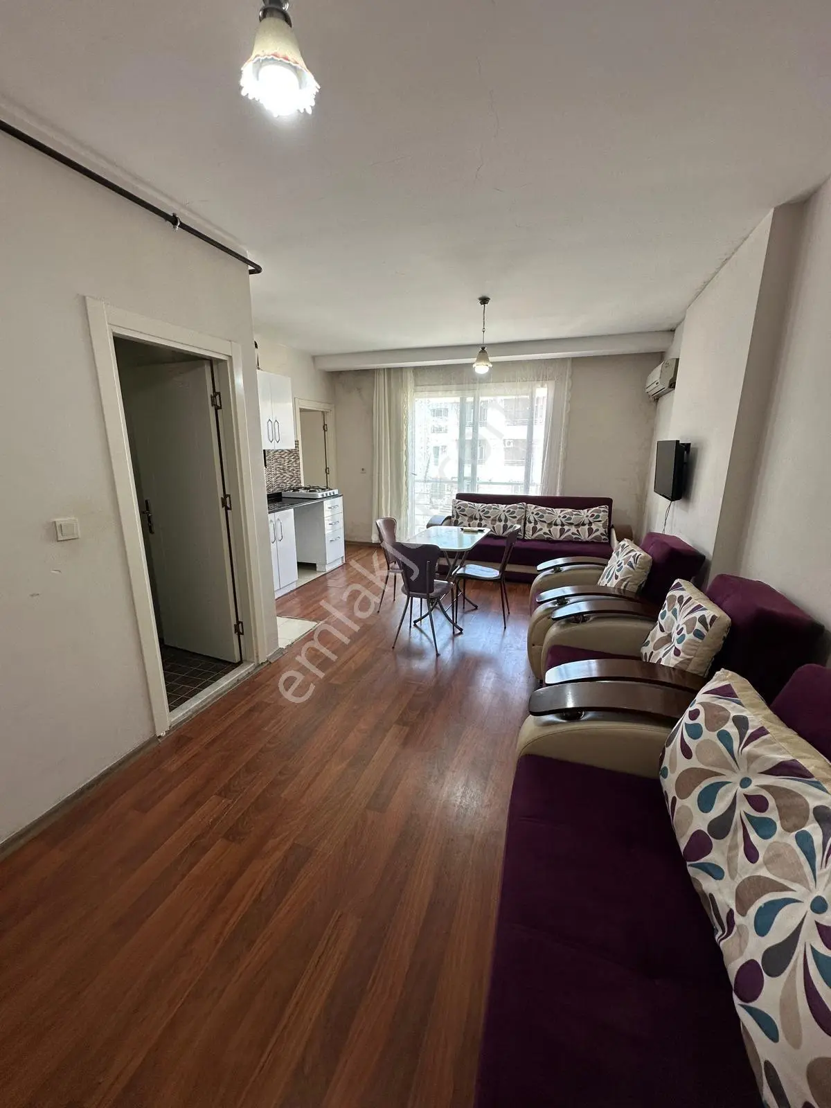 Üstünkent'ten Çiftlikköy'de Kiralık 1+1 Full Eşyalı Ferah Daire - Görsel 4