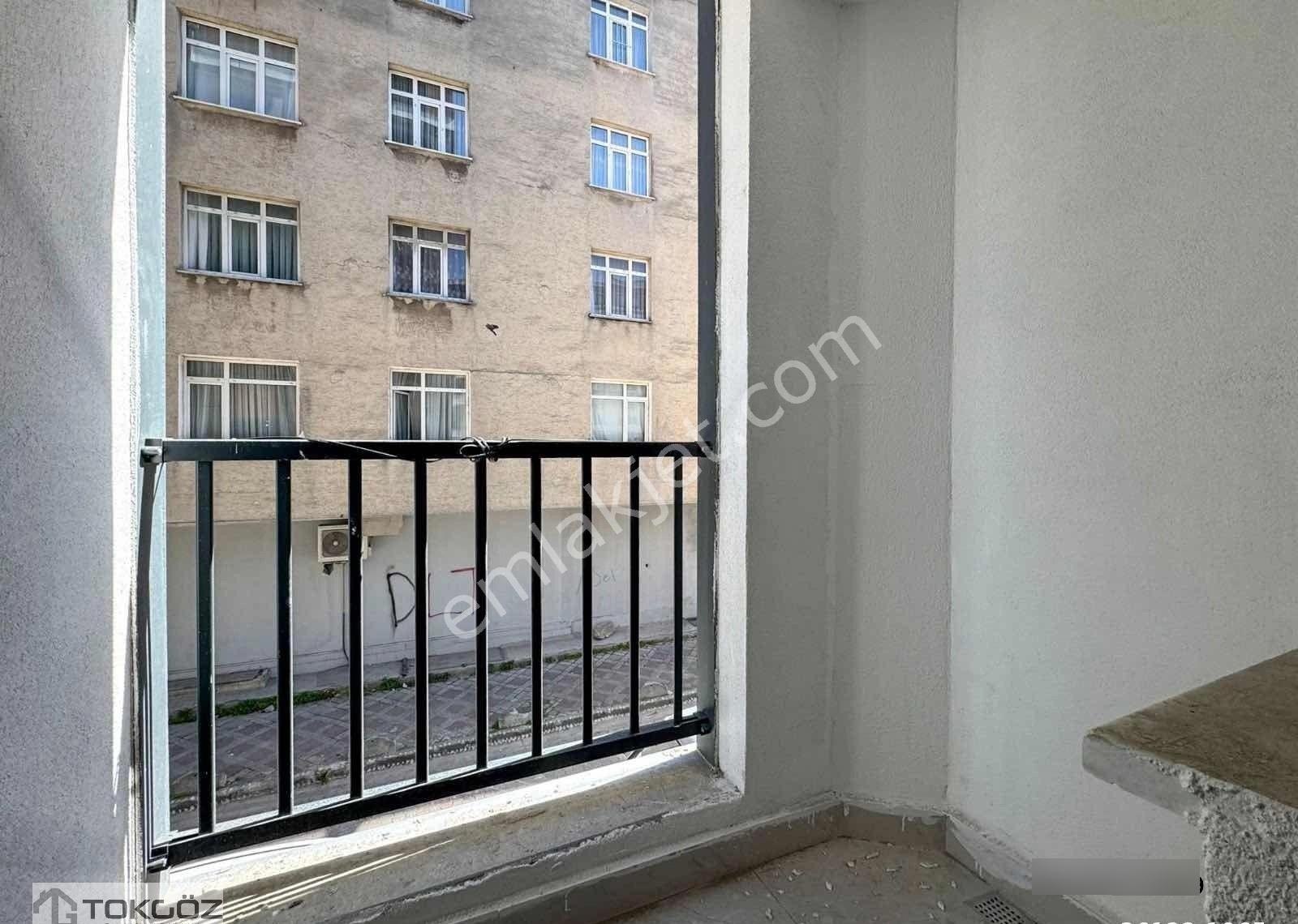 Tokgöz'den Şirinevler Meydan Yakını Sıfır 3+1 Arakat Daire - Görsel 24