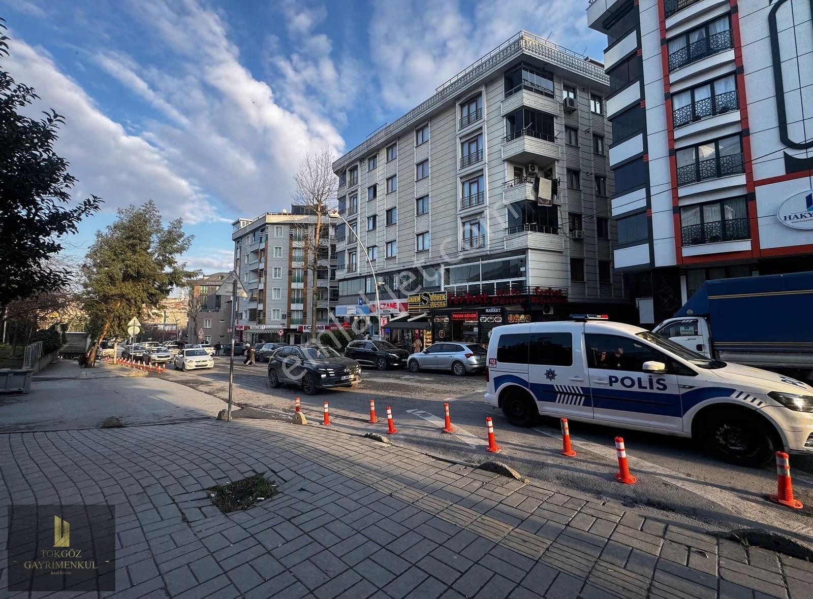 Bahçelievler Devlet Hastanesi Karşısı 300m2 Sıfır Binada Dükkan - Görsel 12