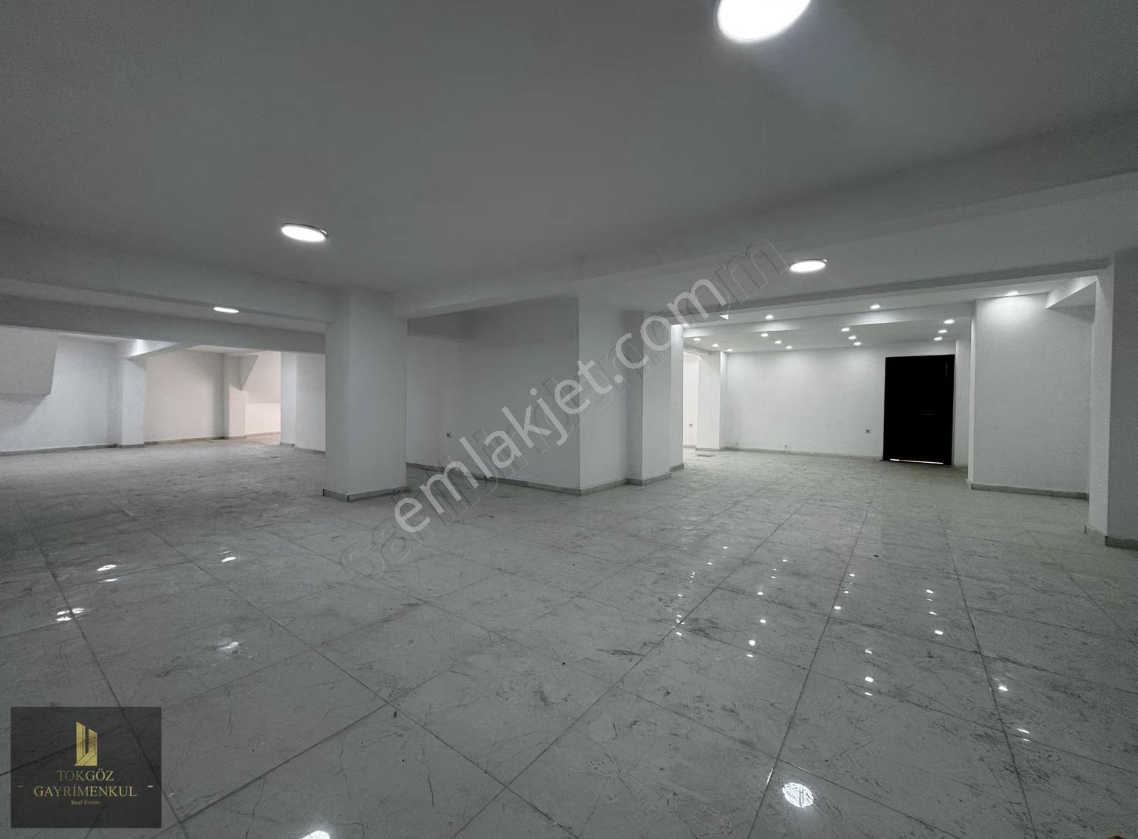 Bahçelievler Devlet Hastanesi Karşısı 300m2 Sıfır Binada Dükkan - Görsel 21