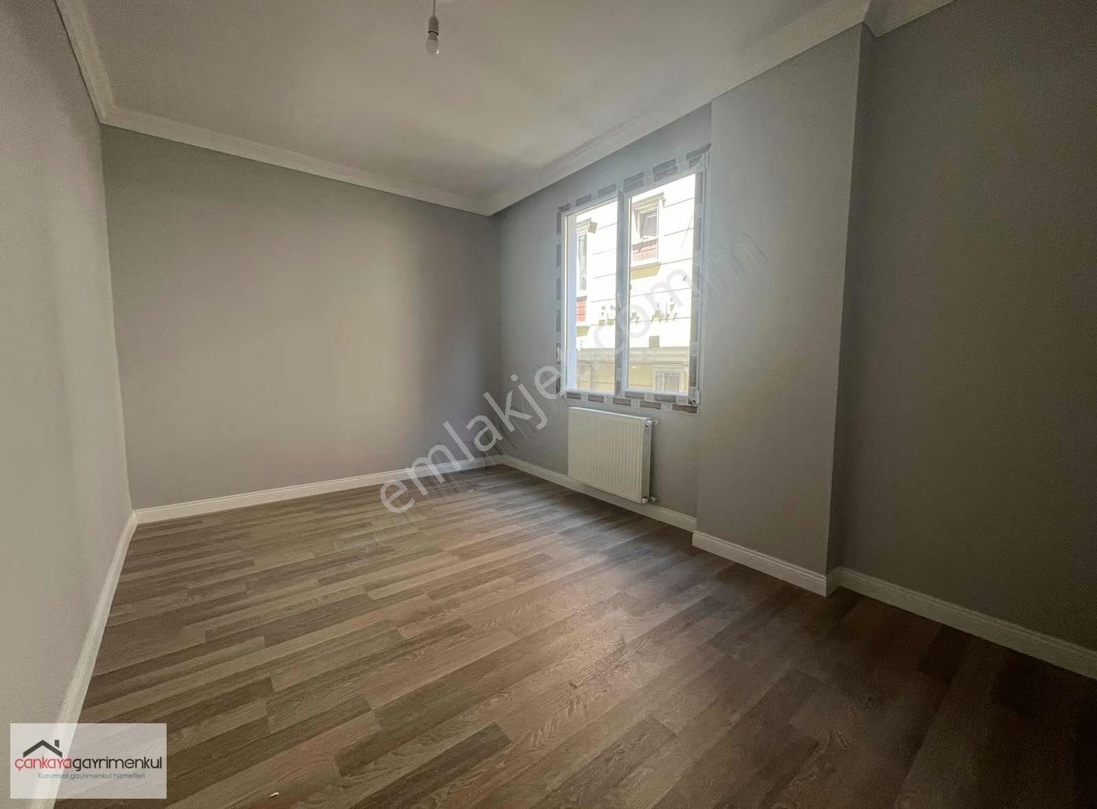 Halkalının Tam Merkezinde 2+1 Tek Daire Üzeri Yüksek Giriş Daire - Görsel 18