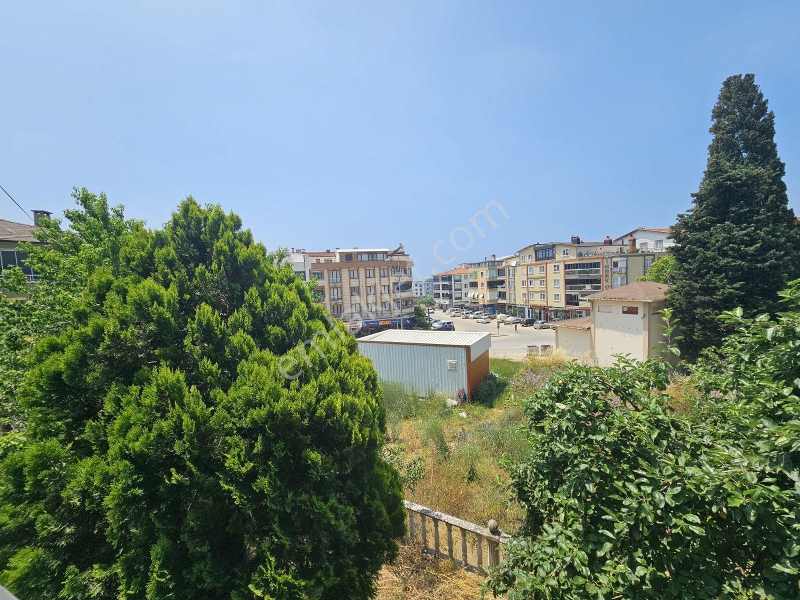 Ay Emlaktan Armutlu İdo İskele Yakını 5+1 Müstakil Bahçeli Villa - Görsel 32