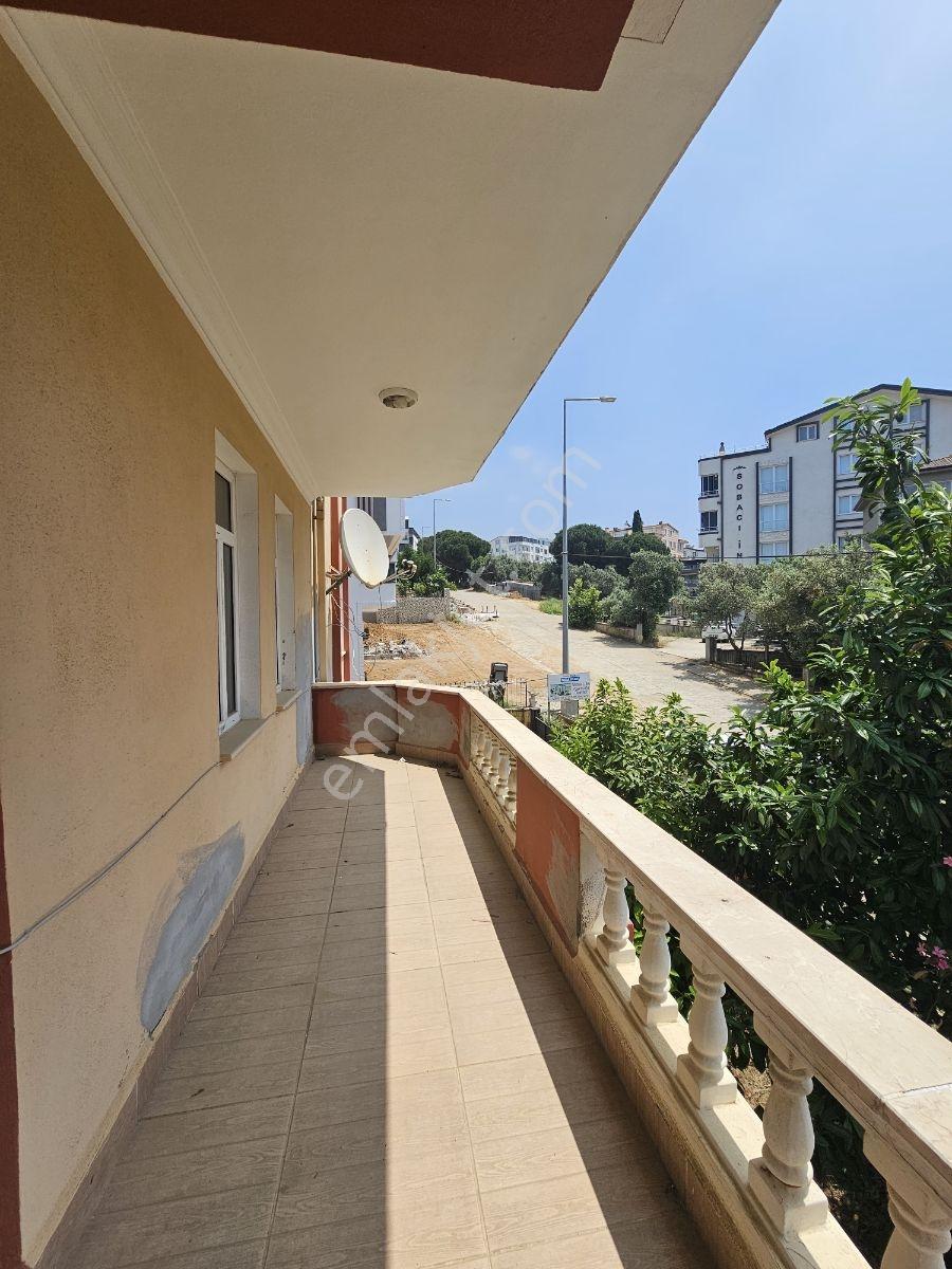 Ay Emlaktan Armutlu İdo İskele Yakını 5+1 Müstakil Bahçeli Villa - Görsel 18