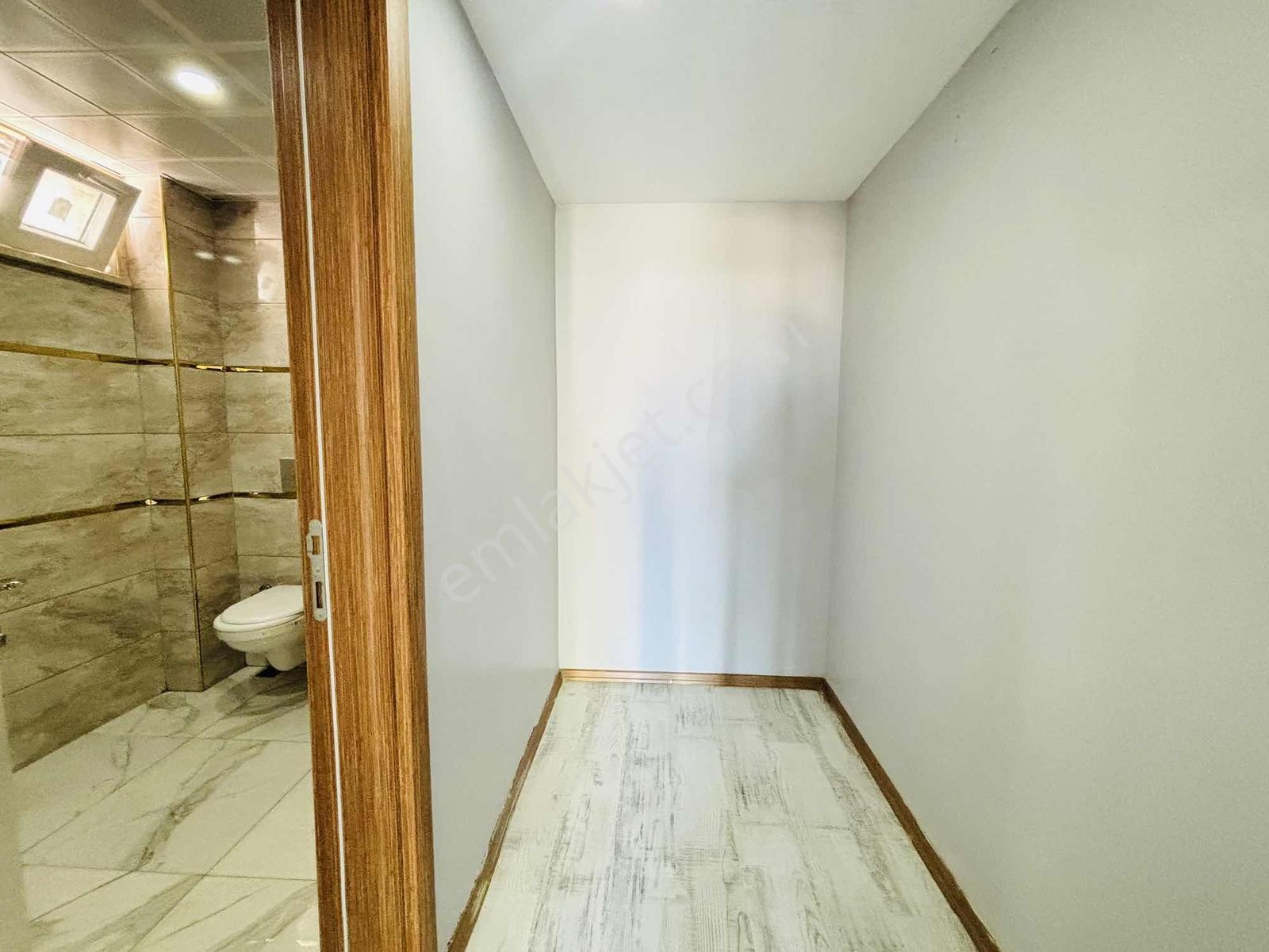 Güven'den Çerkezköyde Avm Arkasında Havuzlu Sitede Kiralık 3+1 - Görsel 27