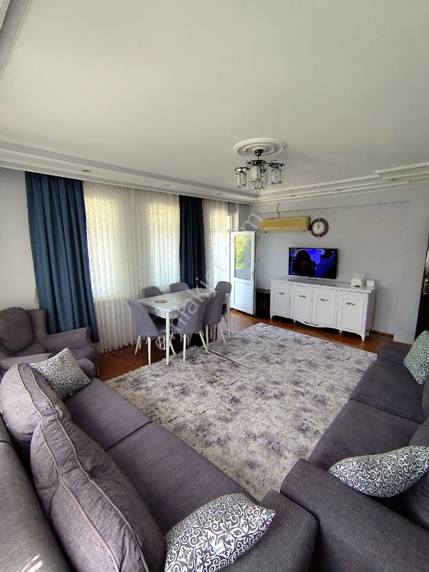 Sinop Türkeli’de Satılık Eşsiz Eşyalı Daire – Hem Yatırımlık Hem Oturum İçin İdeal! - Görsel 4
