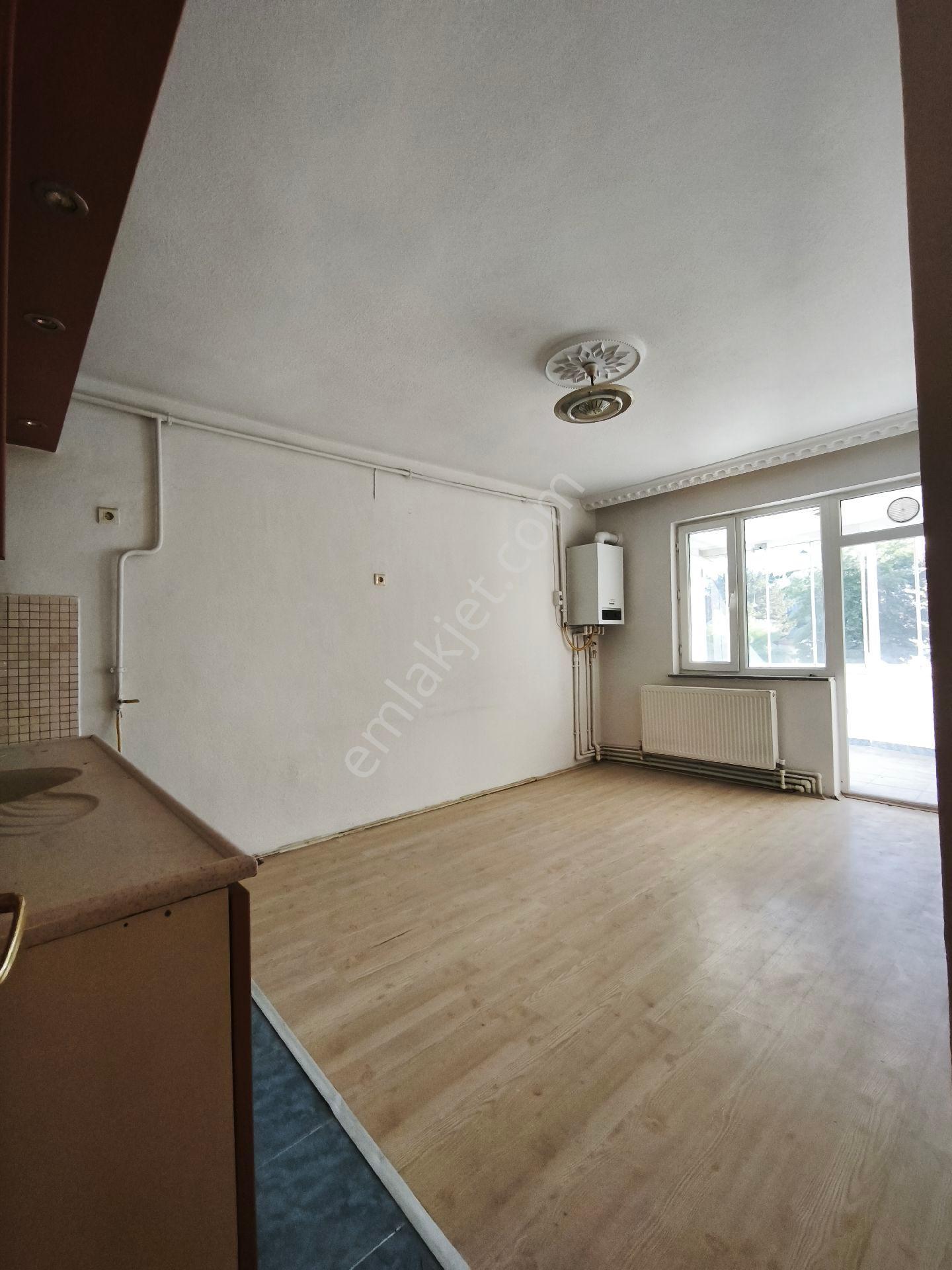 Mk Yapı Emlaktan Yeni Mahallede Kiralık 3+1 Daire - Görsel 15