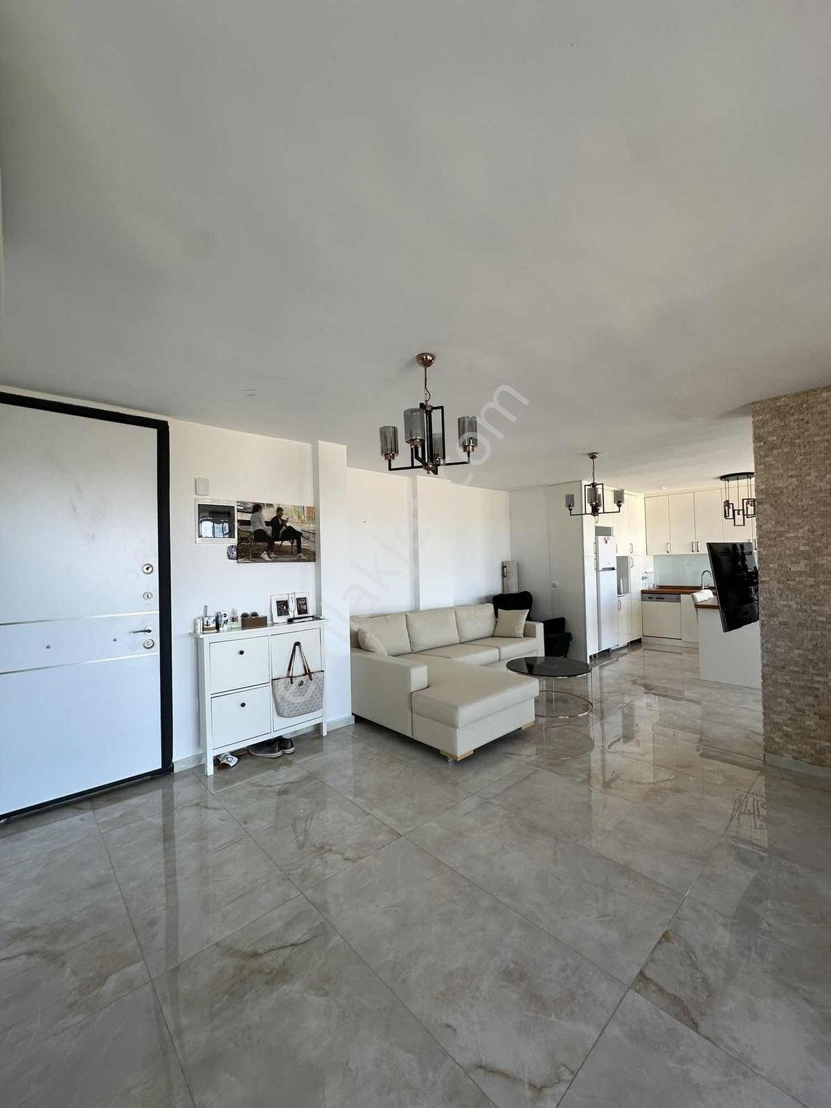 Bodrum Meşelik Geniş 2+1 Teraslı Göl Havuz Doğa Manzara Kiralık - Görsel 24