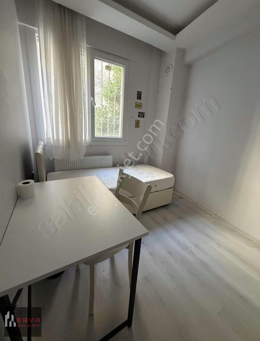 Eşrefpaşa Atilla Mahallesinde 2+1 Kiralık Daire - Görsel 4