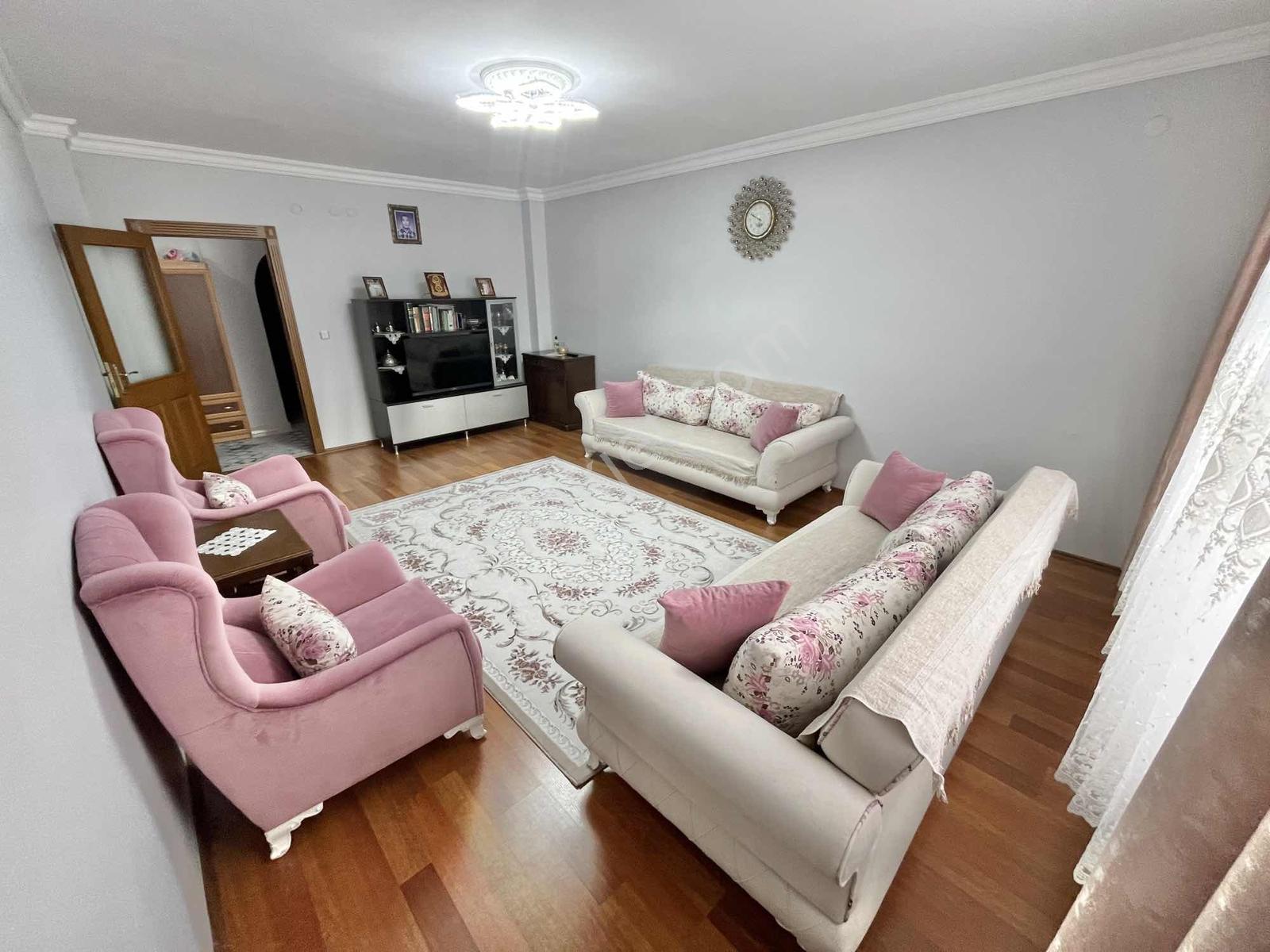 Taylan Emlaktan Site İçerisinde 125m2 3+1 Ön Cephe Satılık Daire - Görsel 21