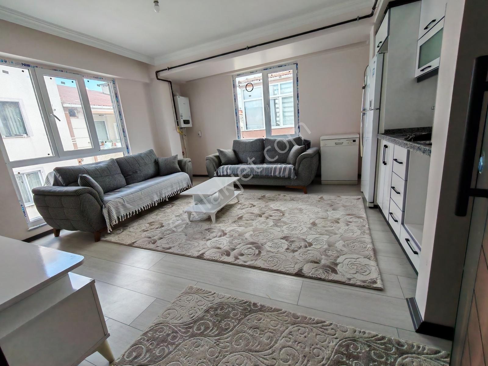 Merkezi Konumda Yeni Binada Eşyalı Ferah 1+1 Kiralık Daire - Görsel 6