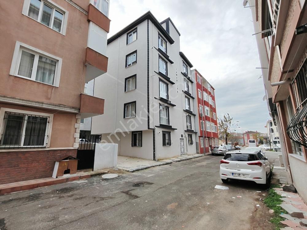 Merkezi Konumda Yeni Binada Eşyalı Ferah 1+1 Kiralık Daire - Görsel 13