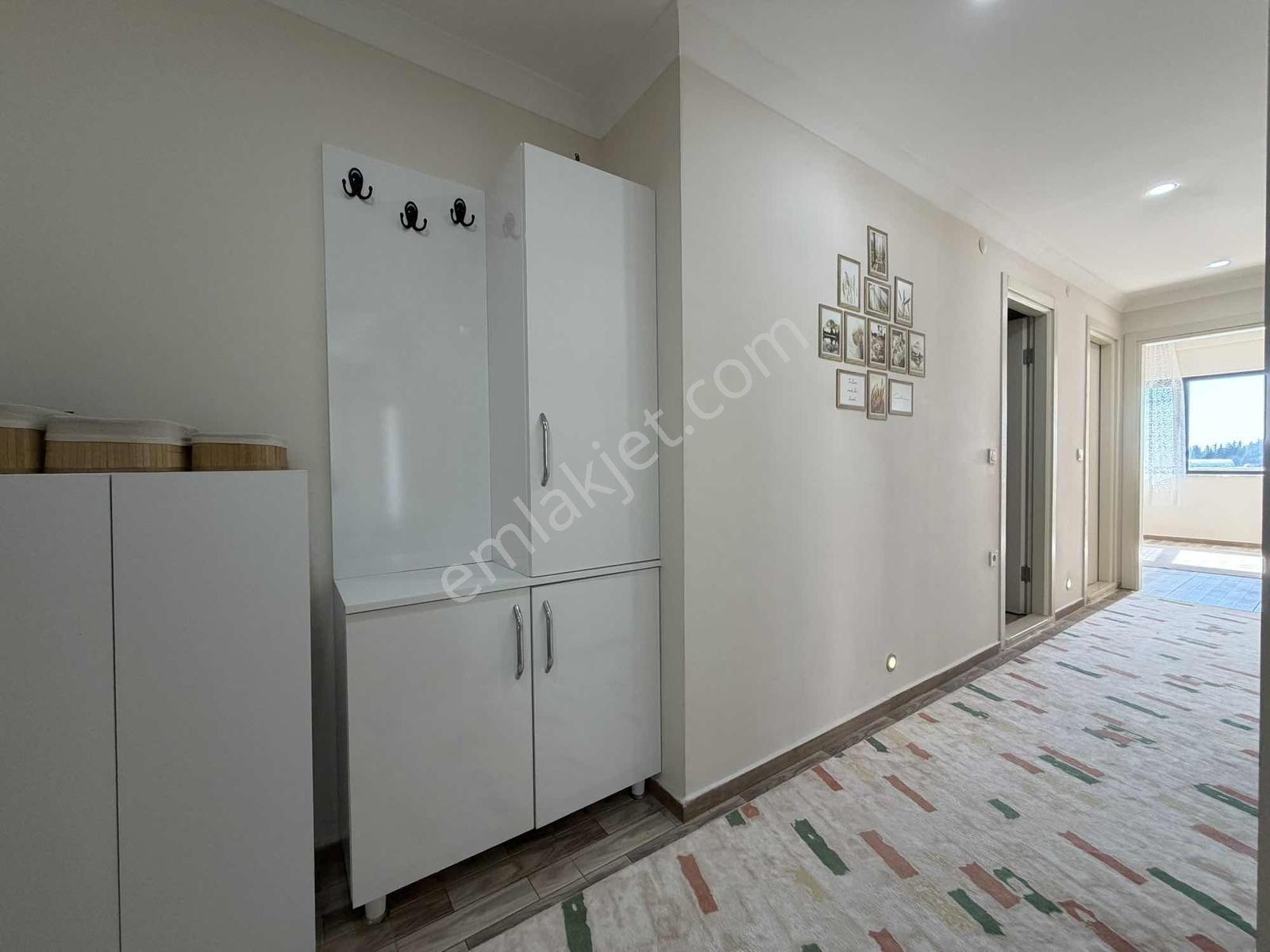 Onmax Bahçelievler'de Satılık 2+1 120m2 Ara Kat Doğalgazlı Daire - Görsel 32
