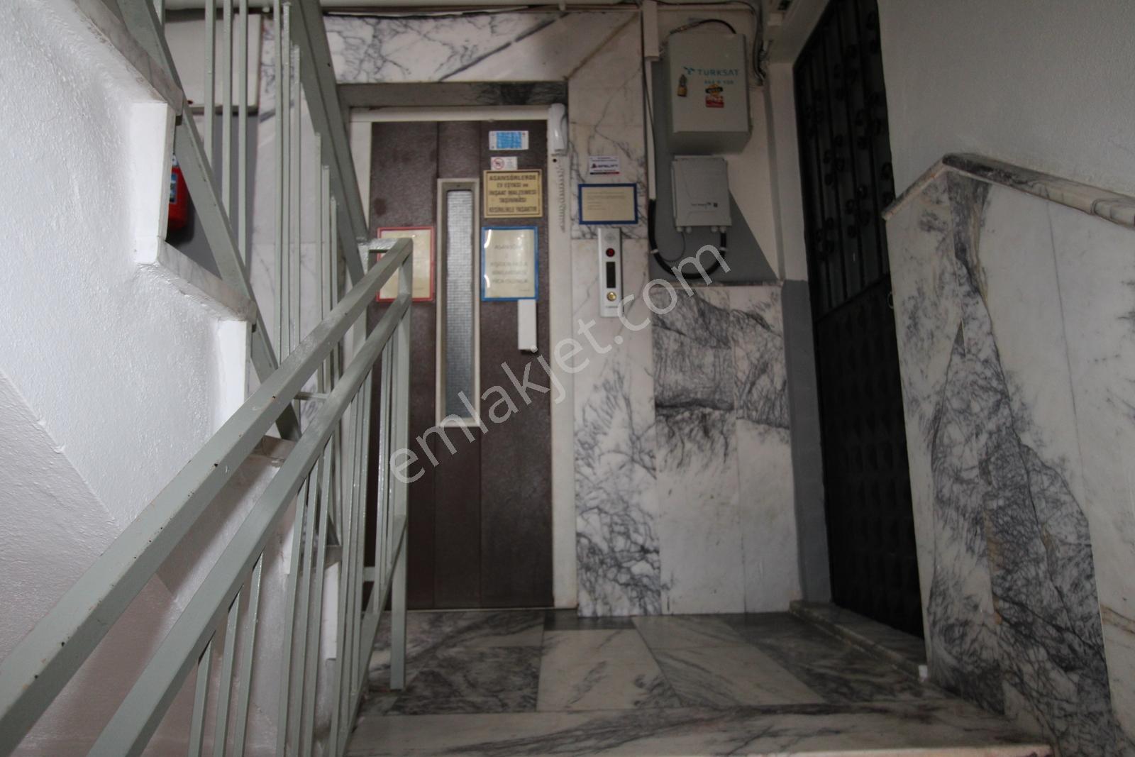 Mir'denbalıkesir Adnan Menderes'te Satılık 2+1 Daire - 110m² Net - Görsel 9
