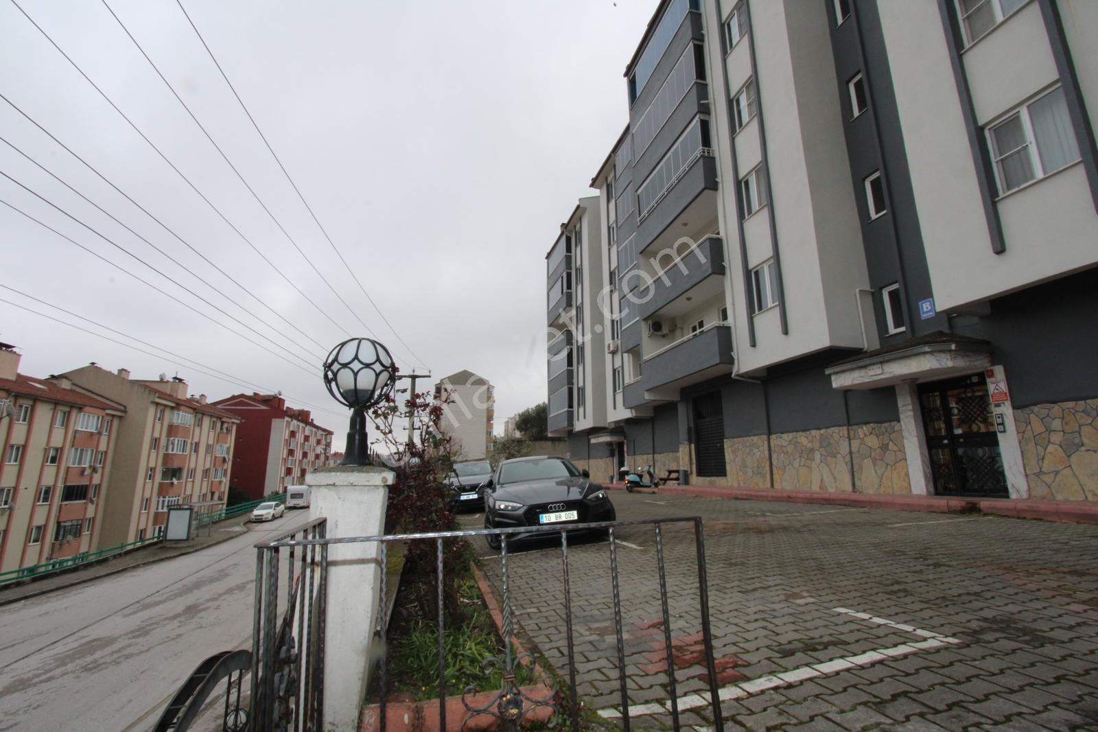 Mir'denbalıkesir Adnan Menderes'te Satılık 2+1 Daire - 110m² Net - Görsel 8