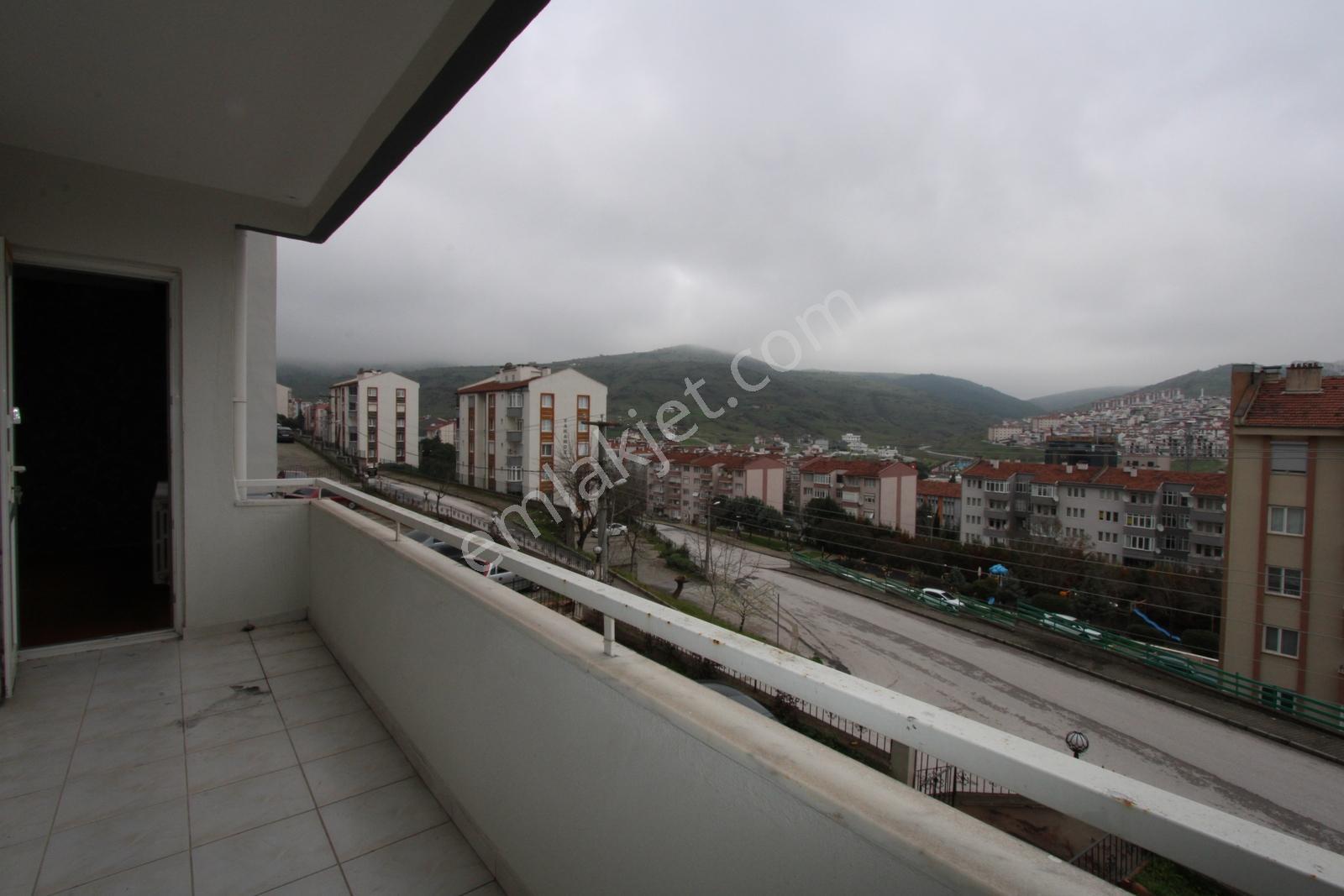 Mir'denbalıkesir Adnan Menderes'te Satılık 2+1 Daire - 110m² Net - Görsel 4
