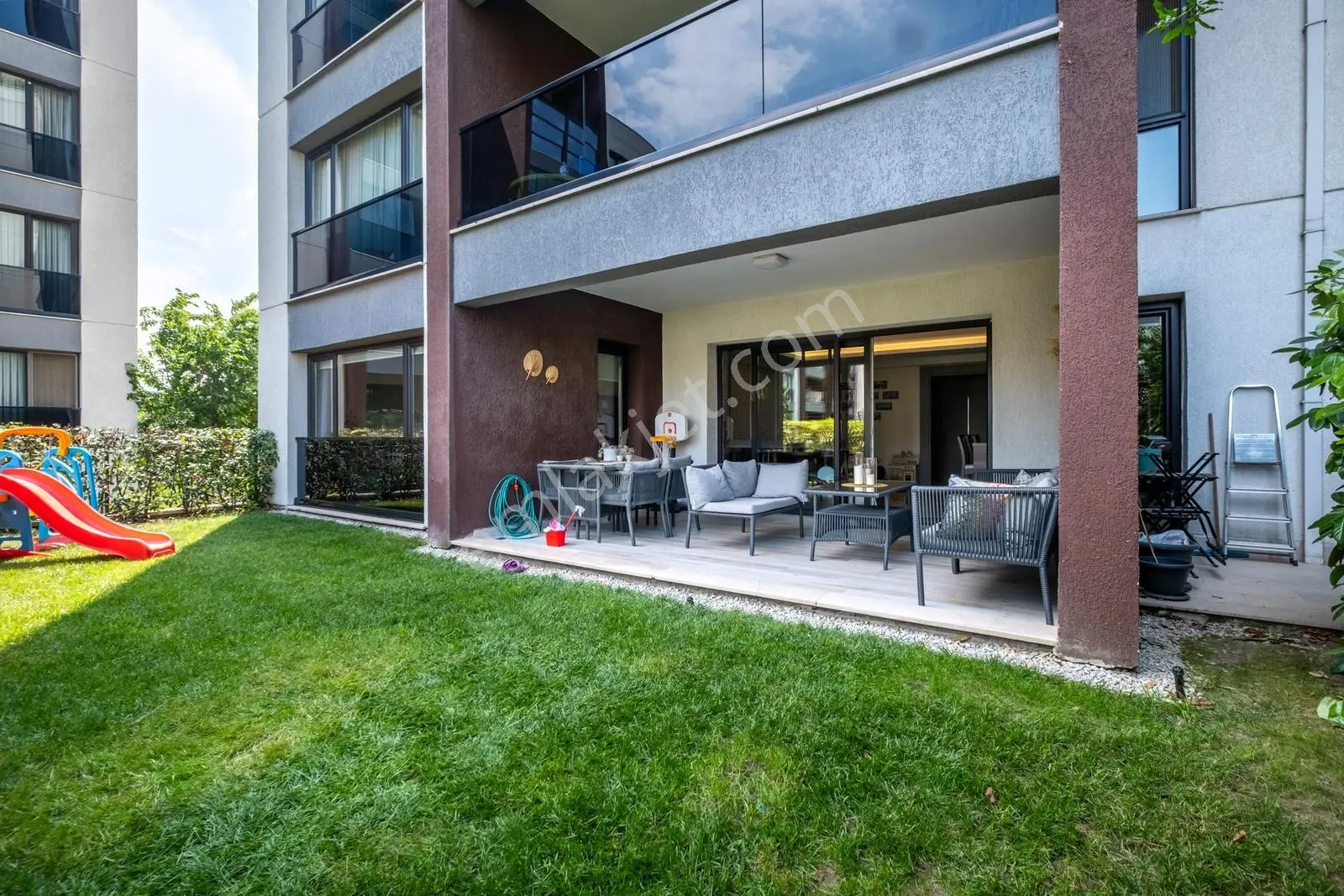 Remax Advantage Arzu Aksaray Balat Incıde Bahçe Kullanımlı 3+1 - Görsel 13