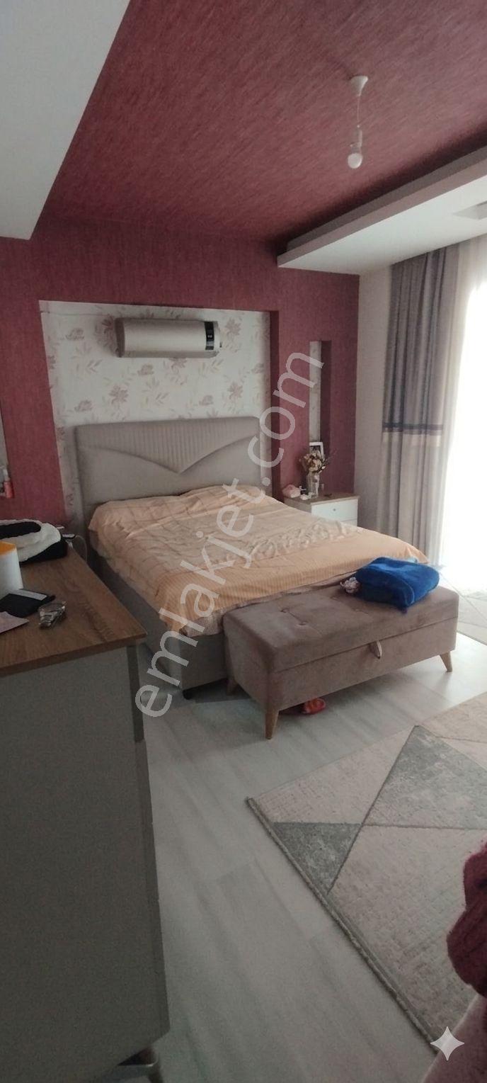 Bağcılar Aram Tigran Caddesinde 4,5+1 Full Masraflı Lüx Daire - Görsel 20