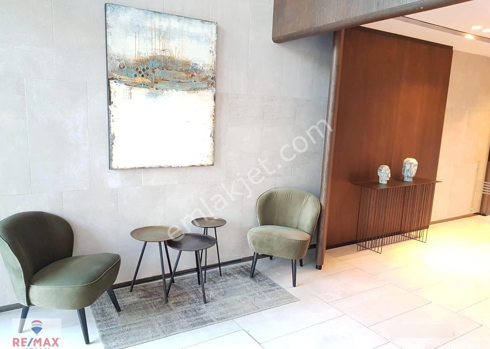 Bornova Folkart Time'da Eşyalı Kiralık 1+1 - Görsel 19