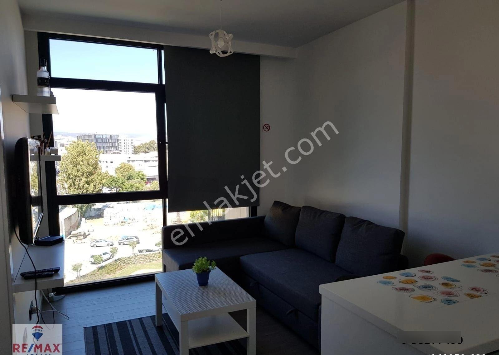 Bornova Folkart Time'da Eşyalı Kiralık 1+1 - Görsel 7