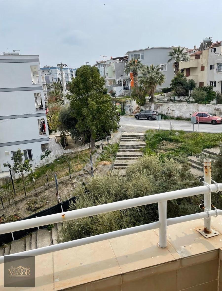 Kuşadası Kadınlar Denizi'nde Eşyalı 1+1 Deniz Manzaralı Daire - Görsel 4