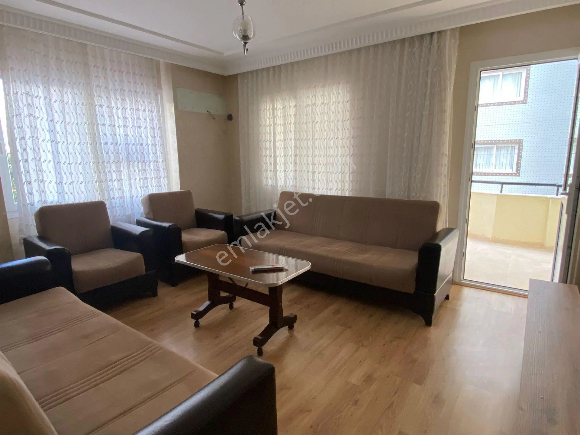Adana Çukurova Yurt Mahallesinde Türkan Saylan Parka Yakın Eşyalı Kiralık 3+1 Fırsat Daire - Görsel 3