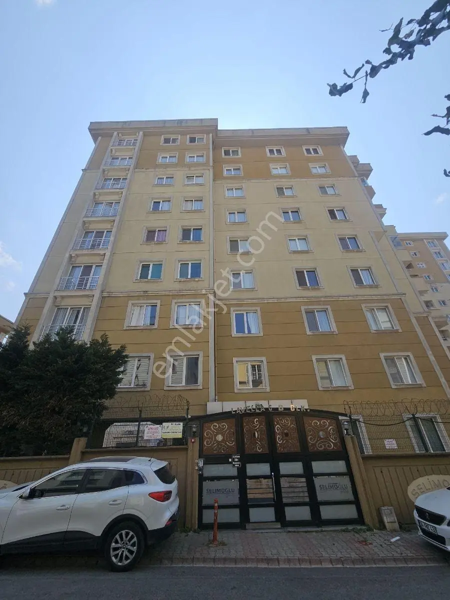 Şerifali Selimoğlu Lavella 6 Sit. Ara Kat Balkonlu Havuzlu 3+1 - Görsel 35