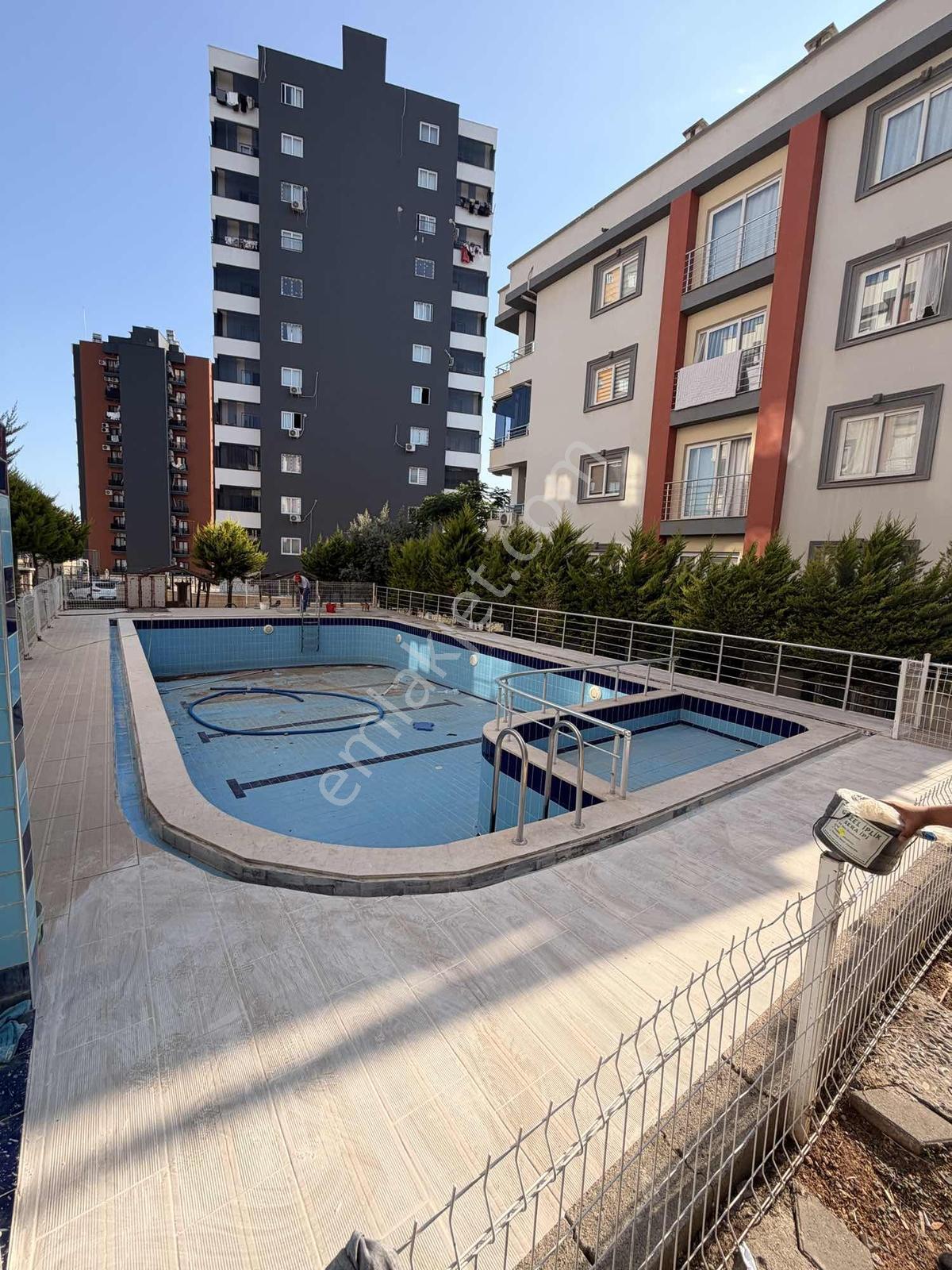 Aziz Emlak Yalınayak'ta 3 + 1 Havuzlu Site İçerisinde Satılık - Görsel 12