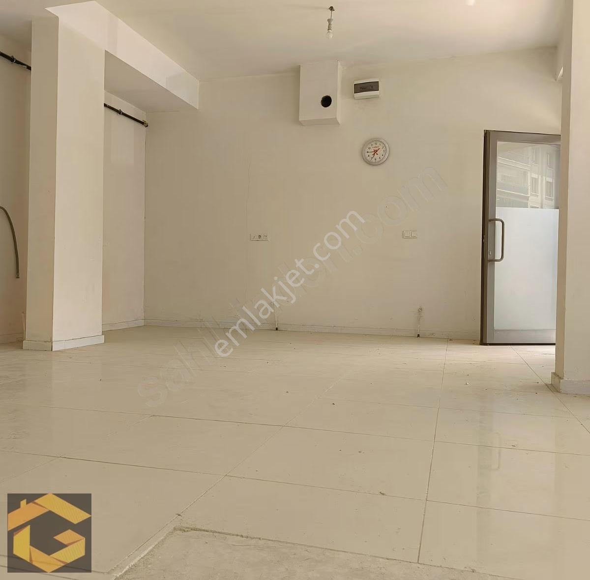 Yıldıztepe'de Her İşe Uygun Cadde Üzeri Kiralık Dükkan - Görsel 13