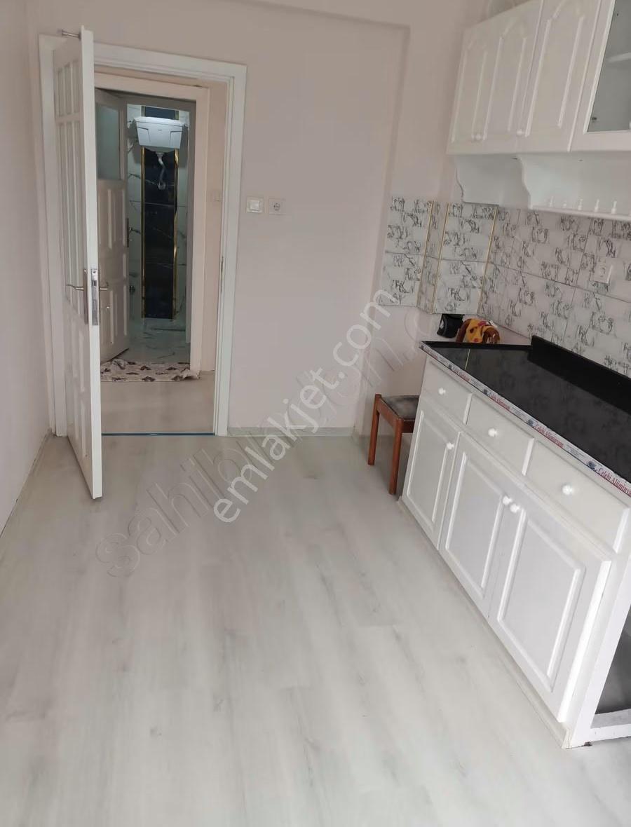 Kızlarpınarı Mah Satılık 3+1 Ayrı Mutfak Daire Denize 400m - Görsel 6