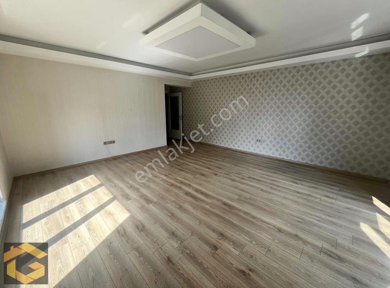 Güneşevler'de 185m 4+1 Kiralık Lüks Site Dairesi - Görsel 17
