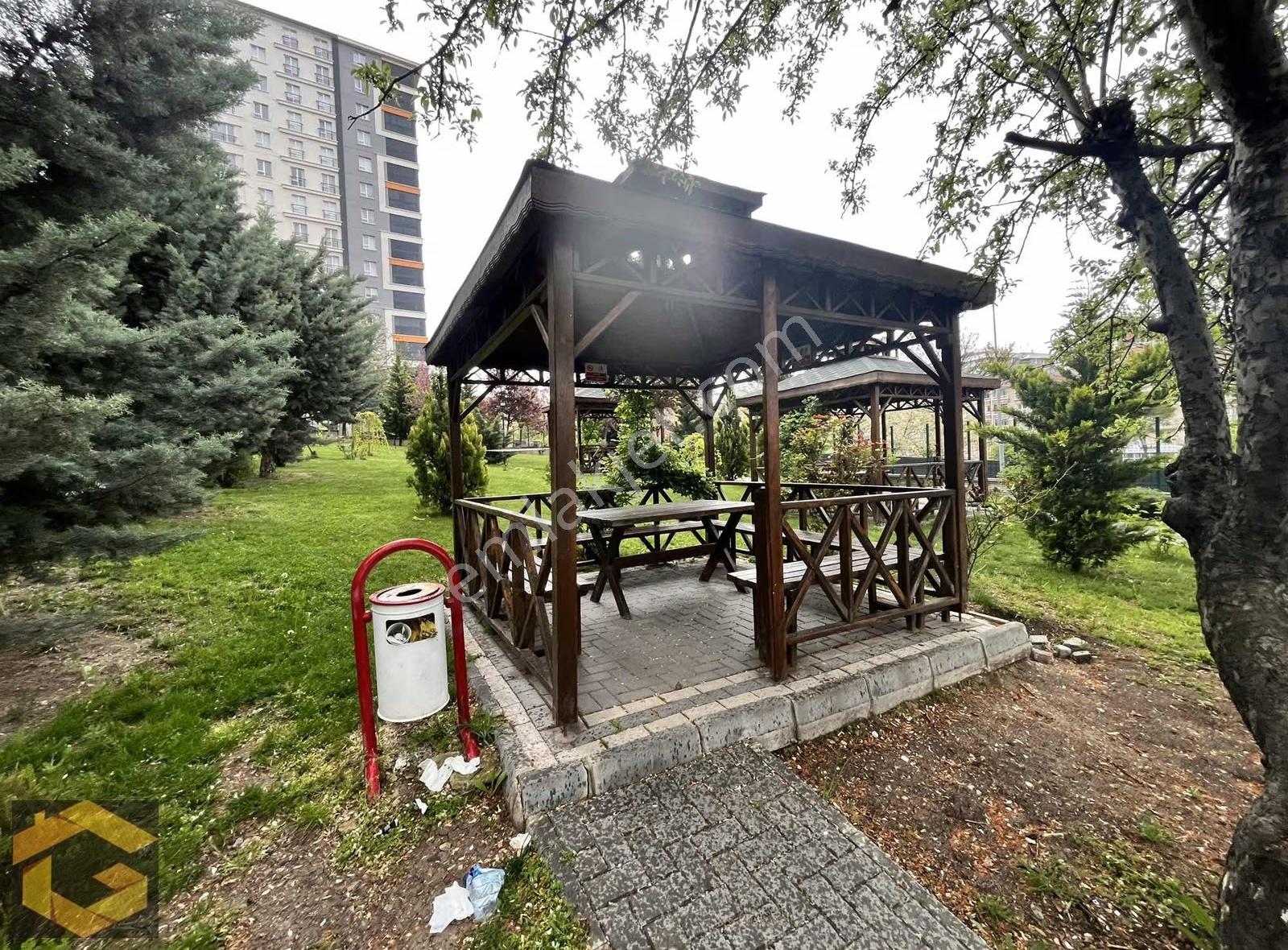Güneşevler'de 185m 4+1 Kiralık Lüks Site Dairesi - Görsel 27