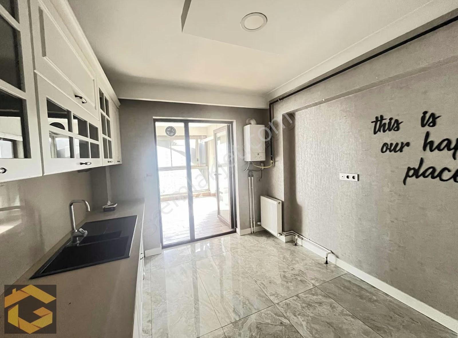 Güneşevler'de 185m 4+1 Kiralık Lüks Site Dairesi - Görsel 15