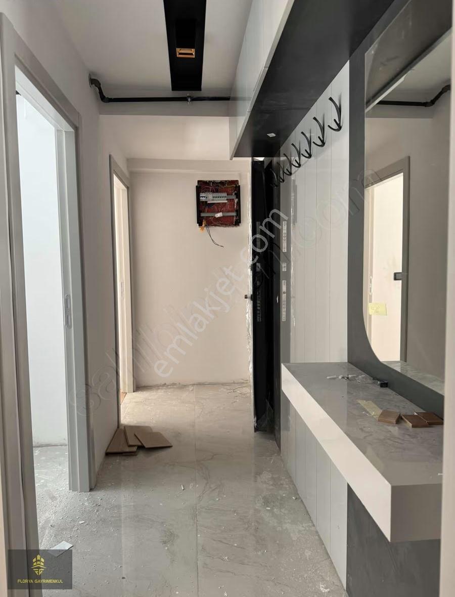 Merkezi Konumda Site İçerisinde Yerden Isıtlamalı Sıfır 2+0 - Görsel 12