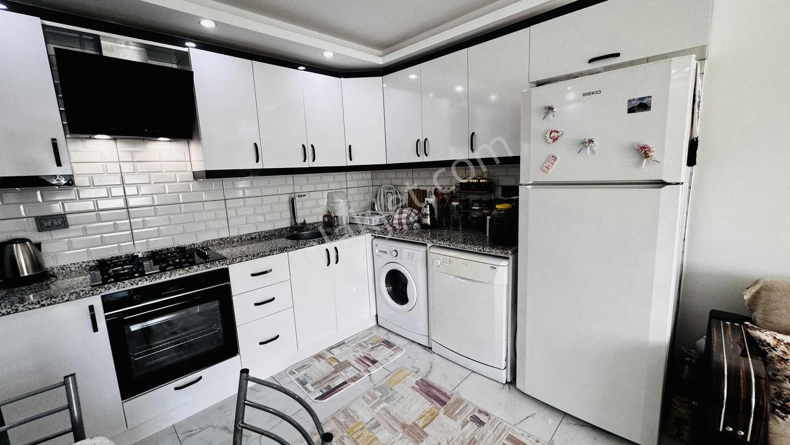 Çiğli Yakakent Sıfır Tadilatlı 2+1 Satılık Bahçe Katı Daire - Görsel 14