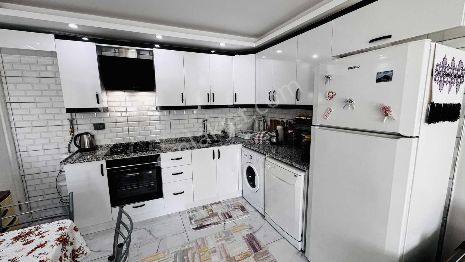 Çiğli Yakakent Sıfır Tadilatlı 2+1 Satılık Bahçe Katı Daire - Görsel 24