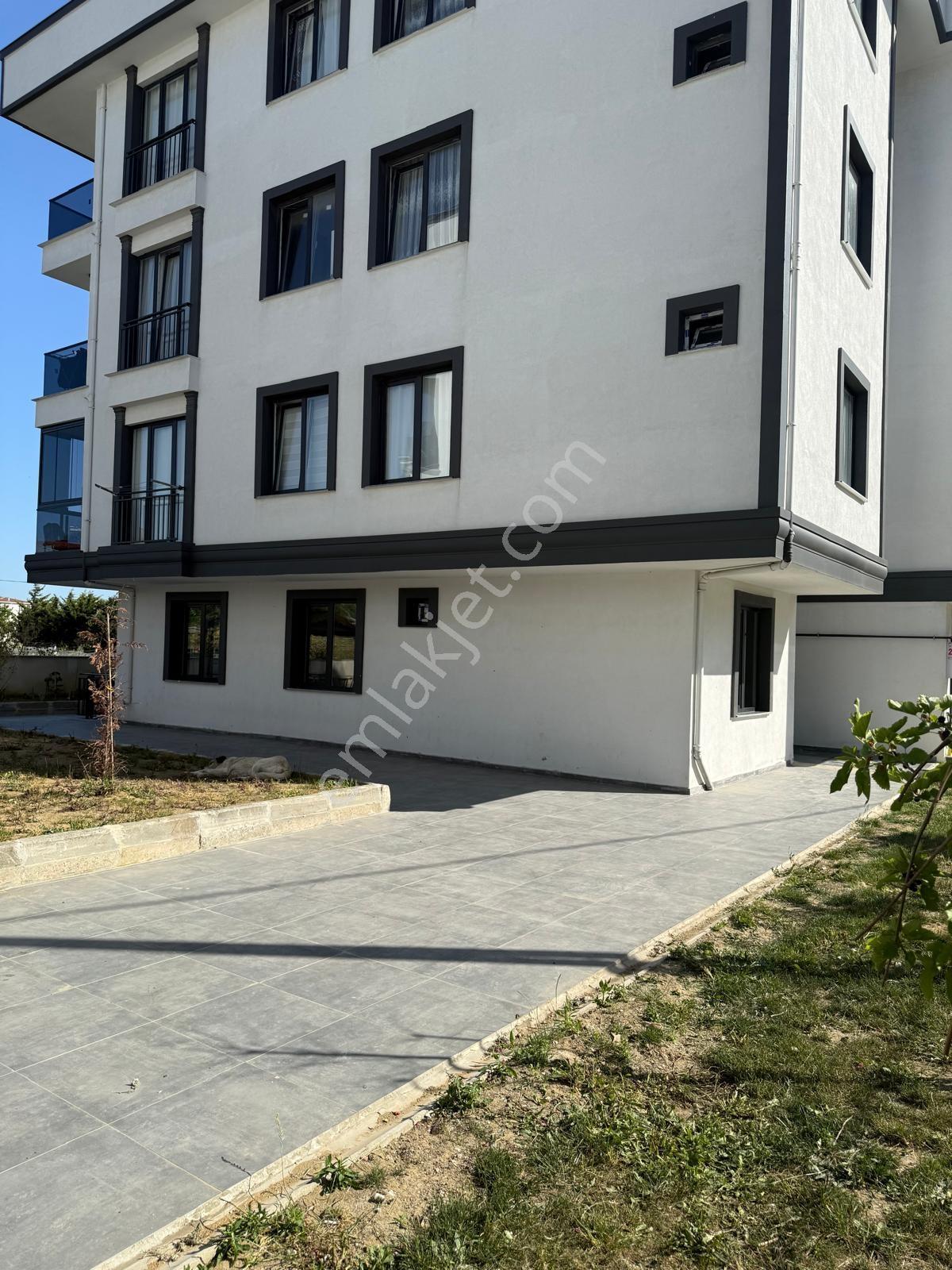 Büyükçekmece Kumburgaz Da Satılık 2+1 Giriş Kat Daire Yeni Bina - Görsel 20