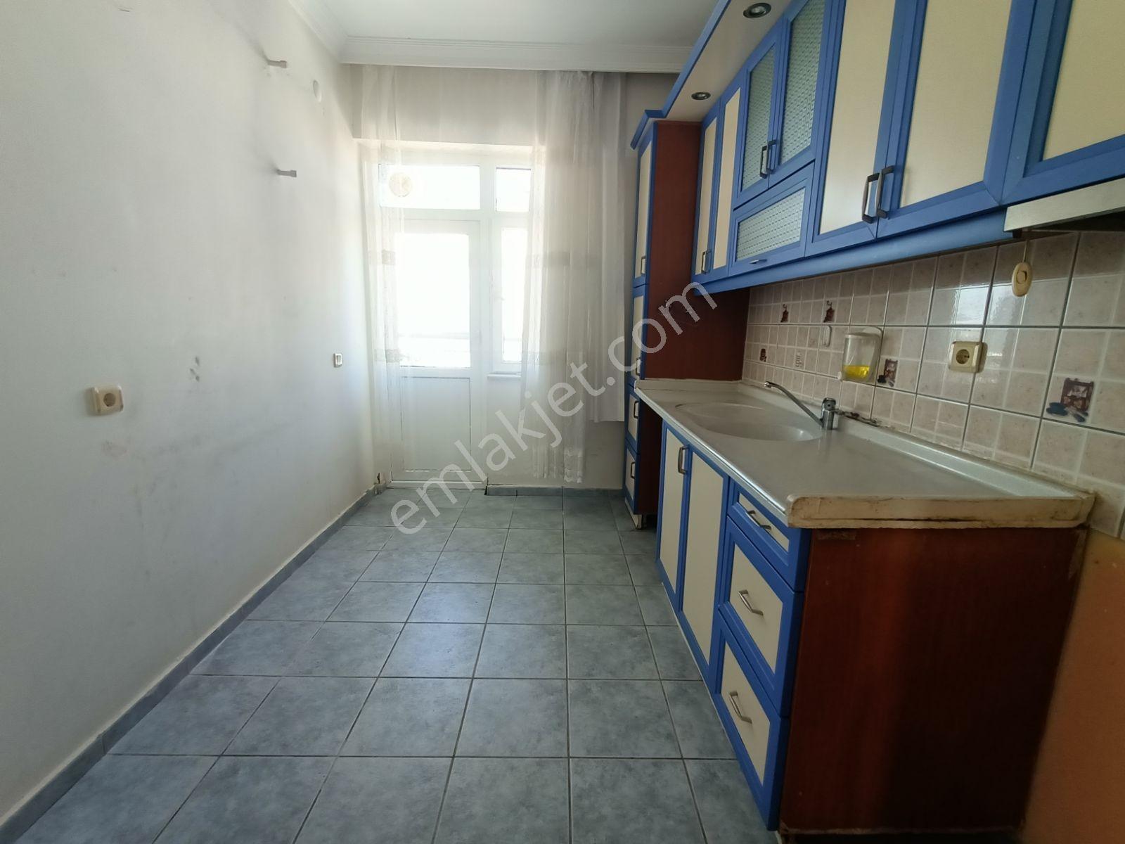 Antalya Konyaaltı Altınkum Merkezi Katta Kiralık 3+1 Daire - Görsel 19