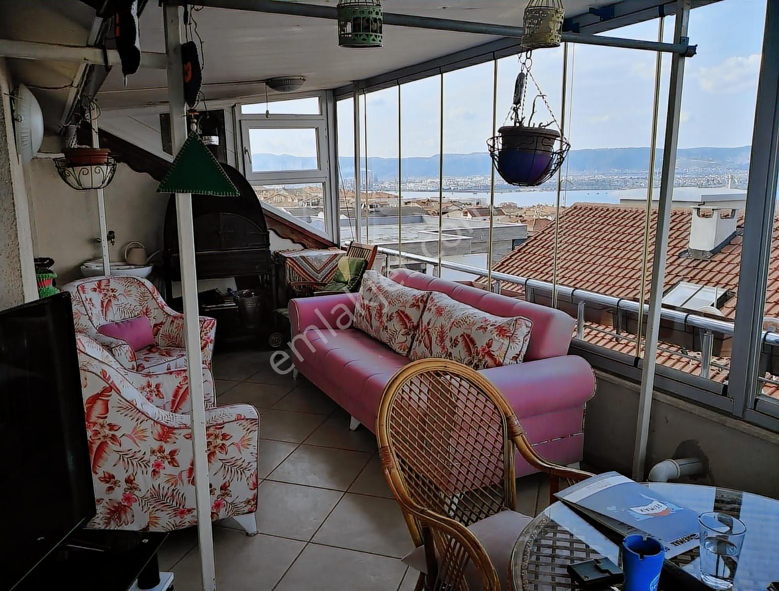 Remax Natural'den Değirmendere'de Satılık 5+1 Dubleks Daire - Görsel 16