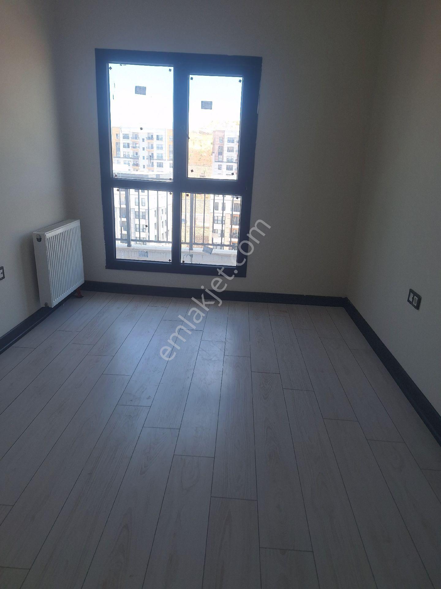 Ruha Emlak Kiralık Daire 3+1 5 Etap Kat - Görsel 2