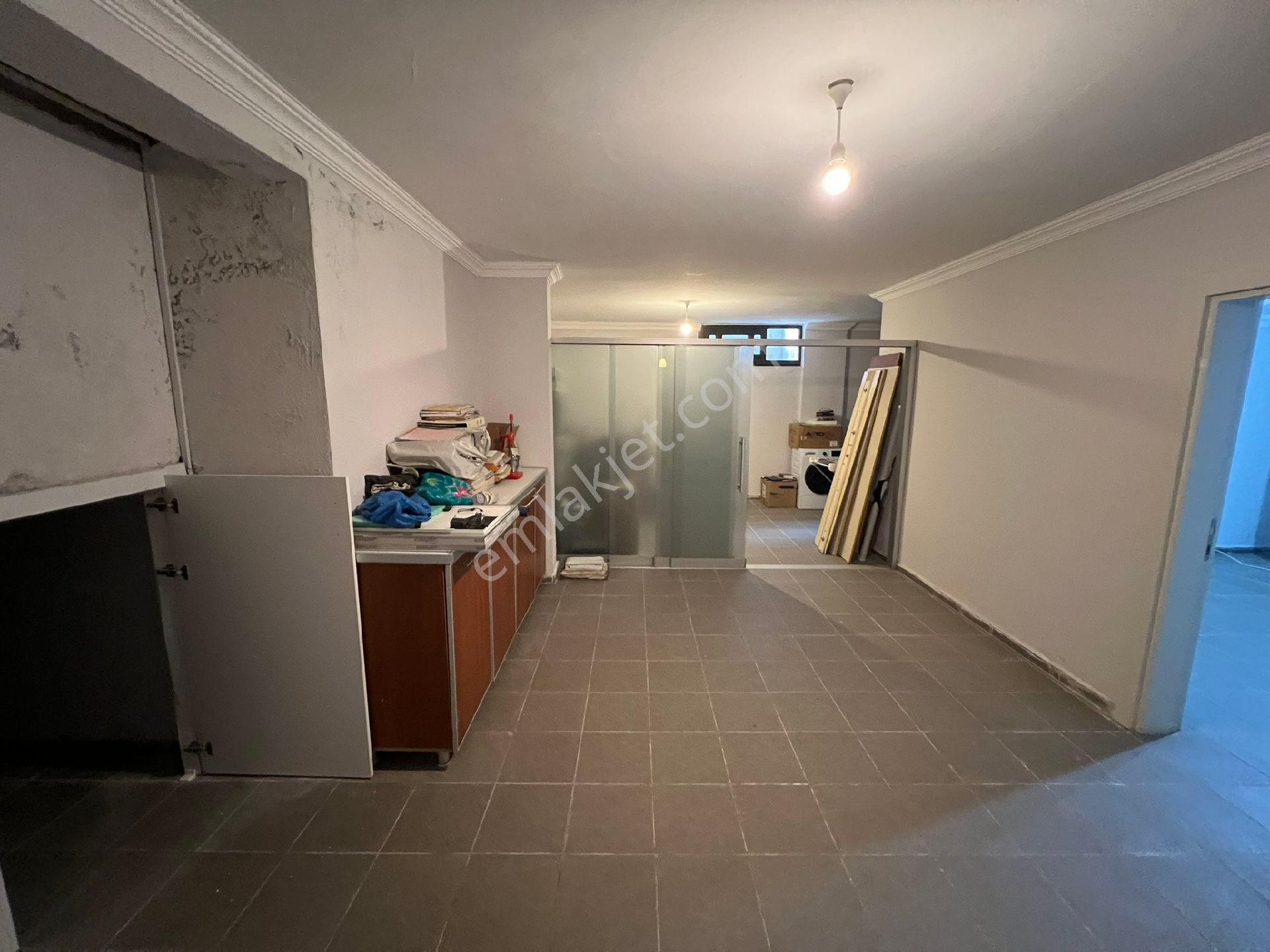 Kuşadası'nda Özel Havuzlu Müstakil 4+1 Villa - Görsel 20