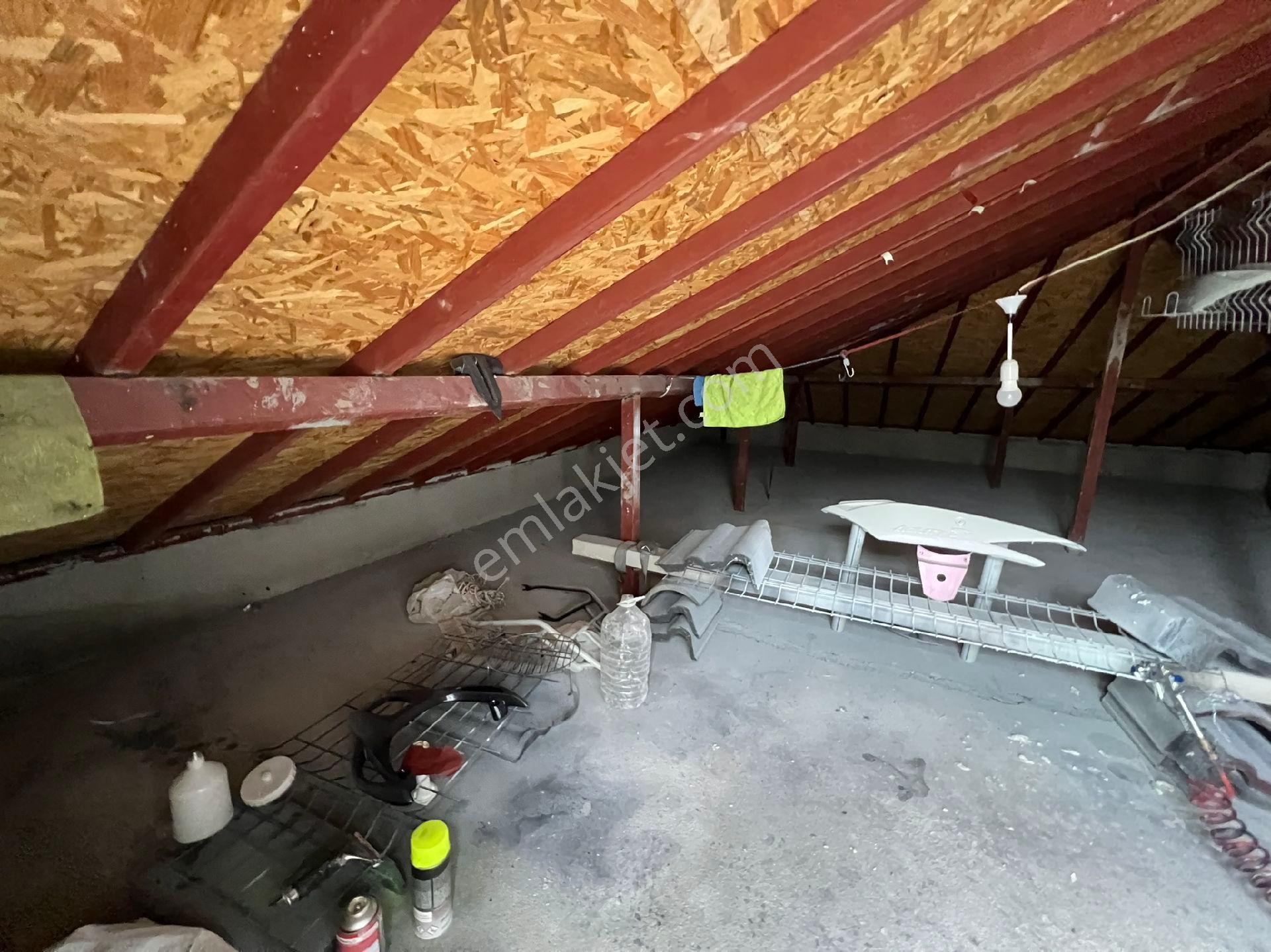 Kuşadası'nda Özel Havuzlu Müstakil 4+1 Villa - Görsel 37
