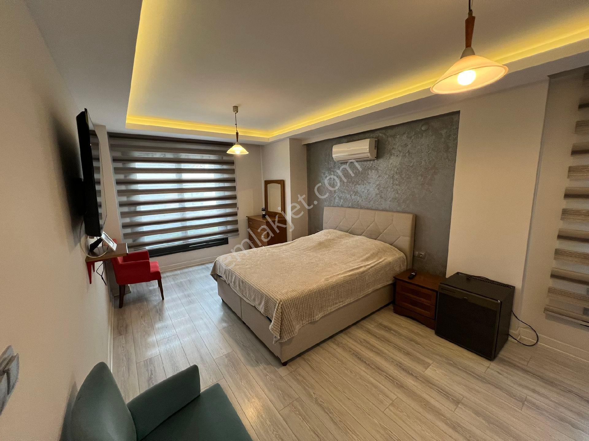 Kuşadası'nda Özel Havuzlu Müstakil 4+1 Villa - Görsel 27