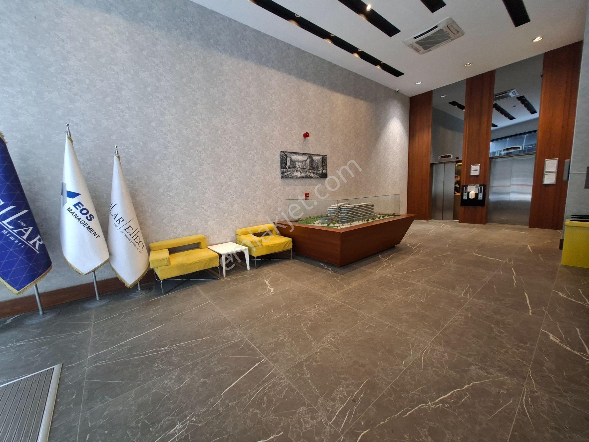 Bornova Avcılar Effect'te Kiralık Ultra Lüx Full Eşyalı 7/24 Güvenlik K/a Otopark Havuz - Görsel 27