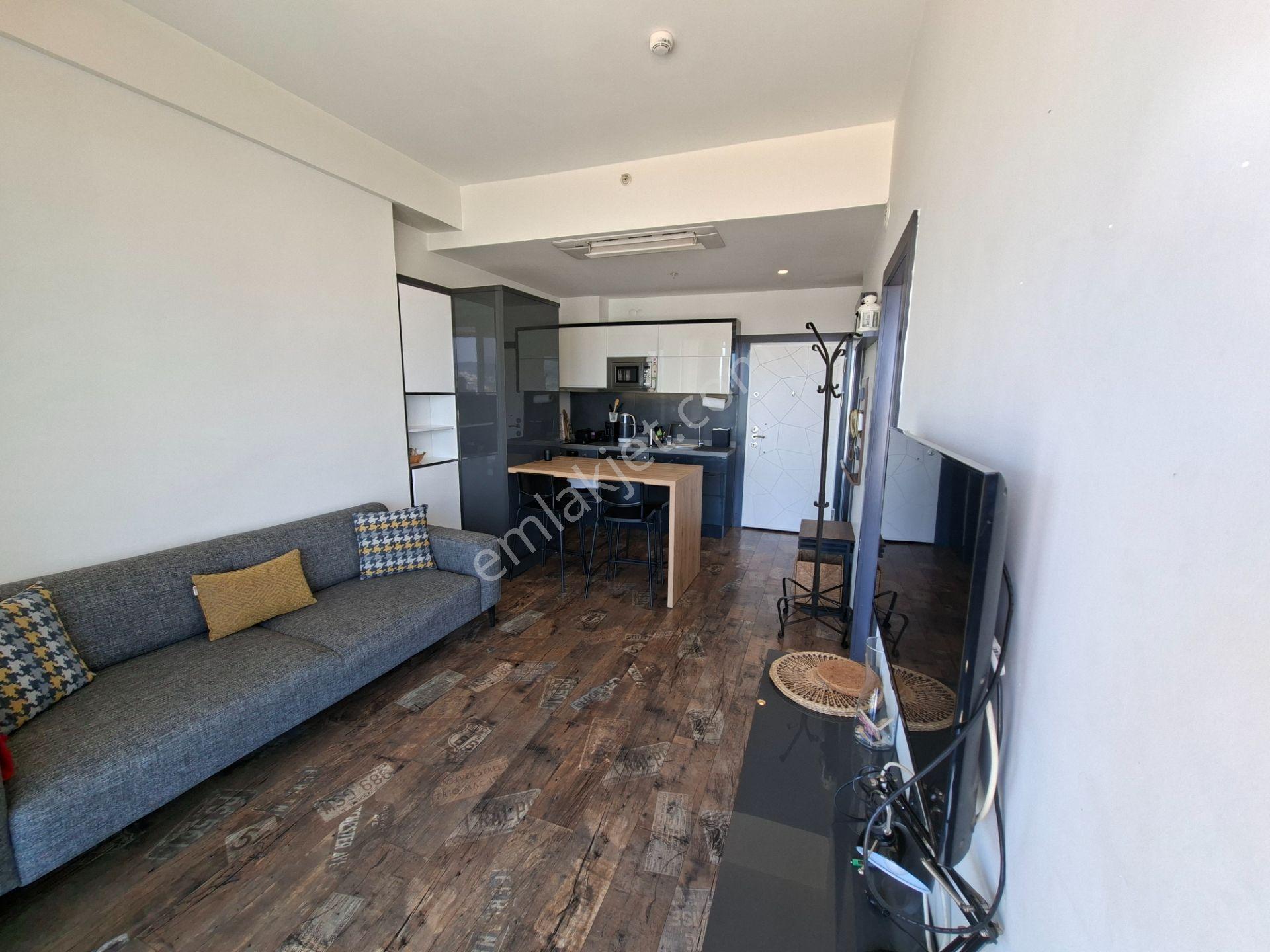 Bornova Avcılar Effect'te Kiralık Ultra Lüx Full Eşyalı 7/24 Güvenlik K/a Otopark Havuz - Görsel 11