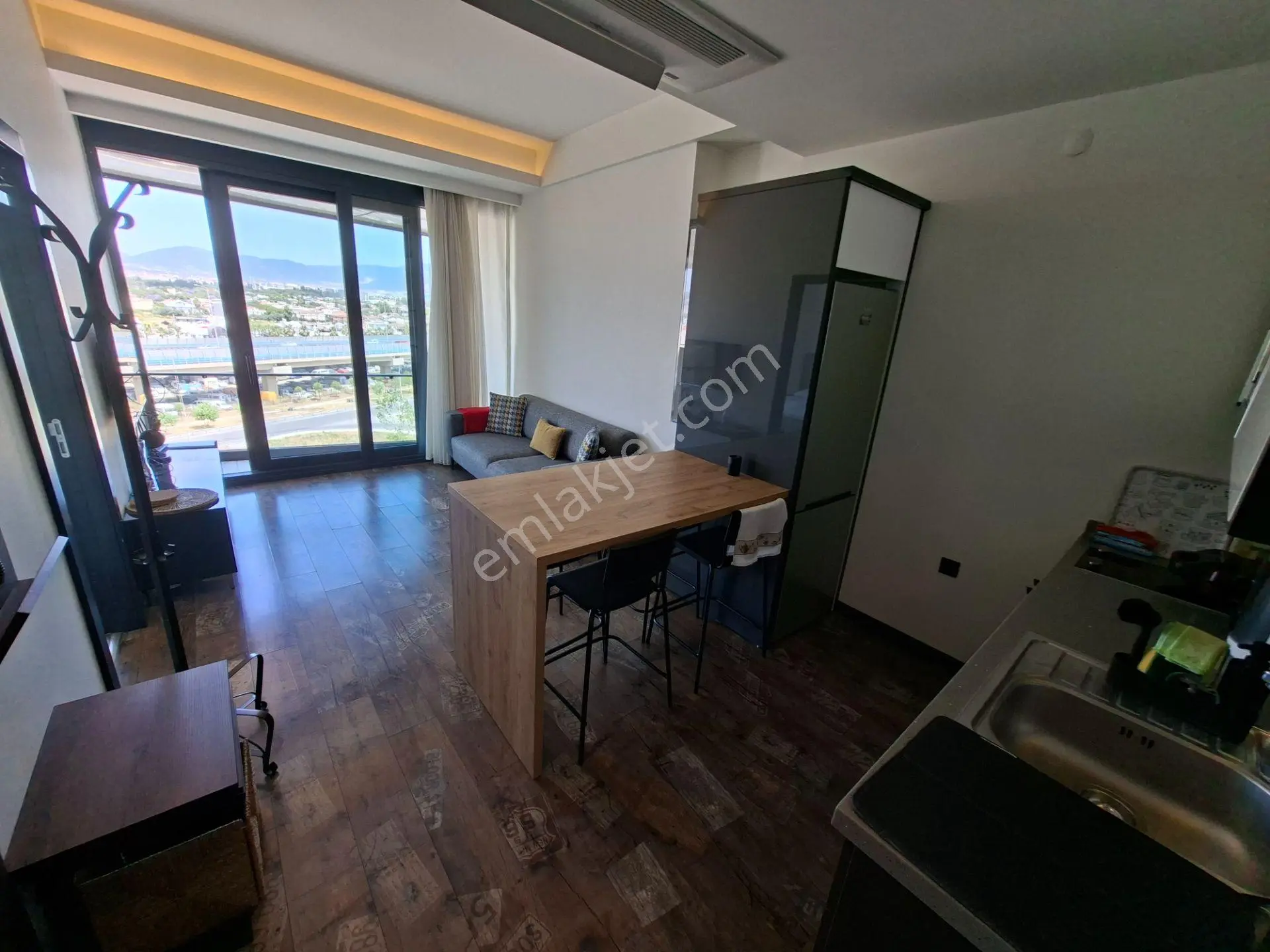 Bornova Avcılar Effect'te Kiralık Ultra Lüx Full Eşyalı 7/24 Güvenlik K/a Otopark Havuz - Görsel 2