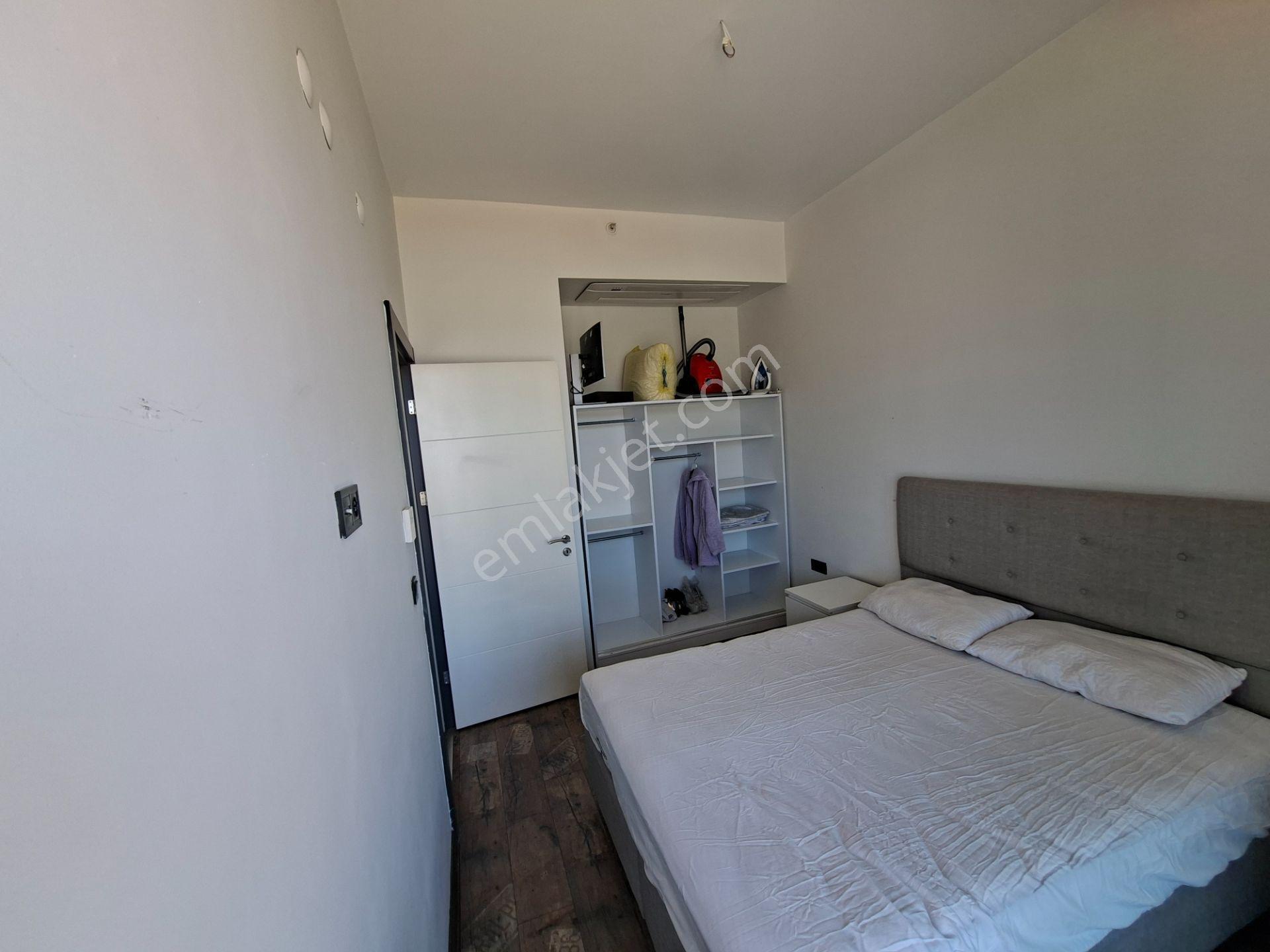 Bornova Avcılar Effect'te Kiralık Ultra Lüx Full Eşyalı 7/24 Güvenlik K/a Otopark Havuz - Görsel 32